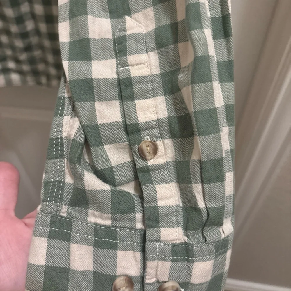 The North Face Men's Long Sleeve Button Down  Plaid Green & Cream Size XL
